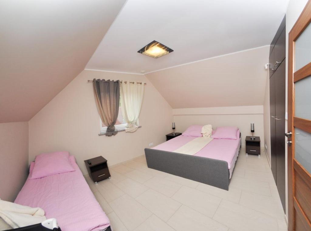 Ferienhaus Holiday Home Domki Raj 야로수아비크 외부 사진
