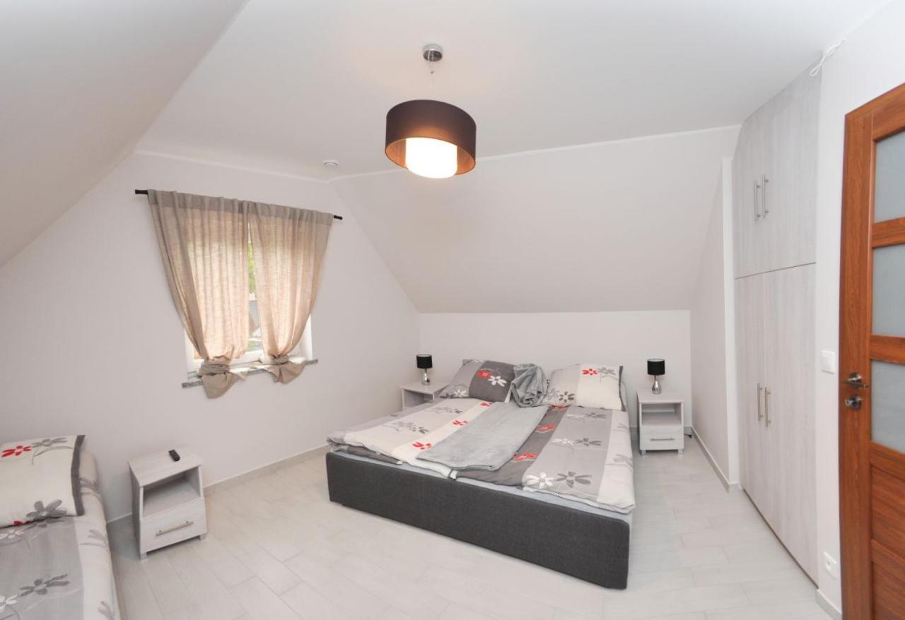 Ferienhaus Holiday Home Domki Raj 야로수아비크 외부 사진