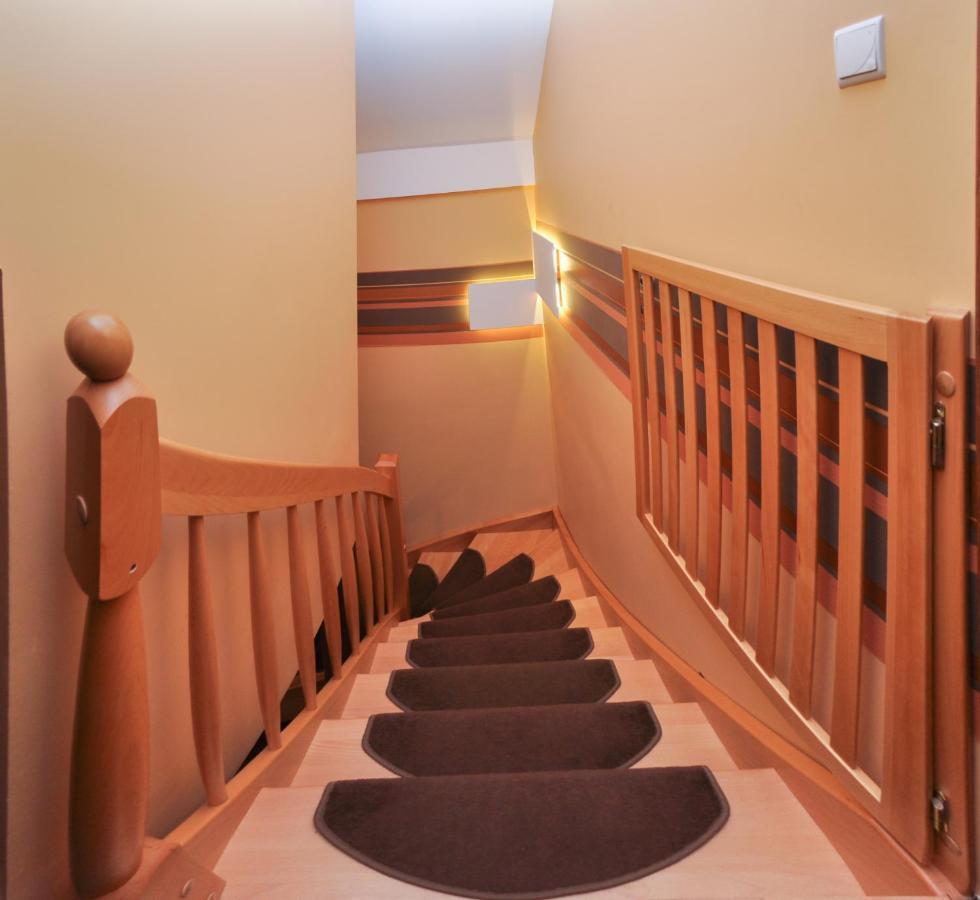 Ferienhaus Holiday Home Domki Raj 야로수아비크 외부 사진