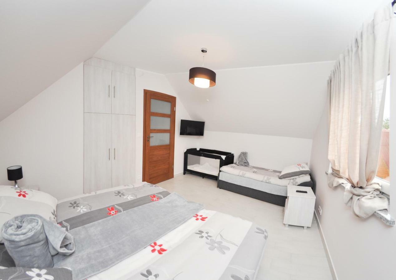 Ferienhaus Holiday Home Domki Raj 야로수아비크 외부 사진