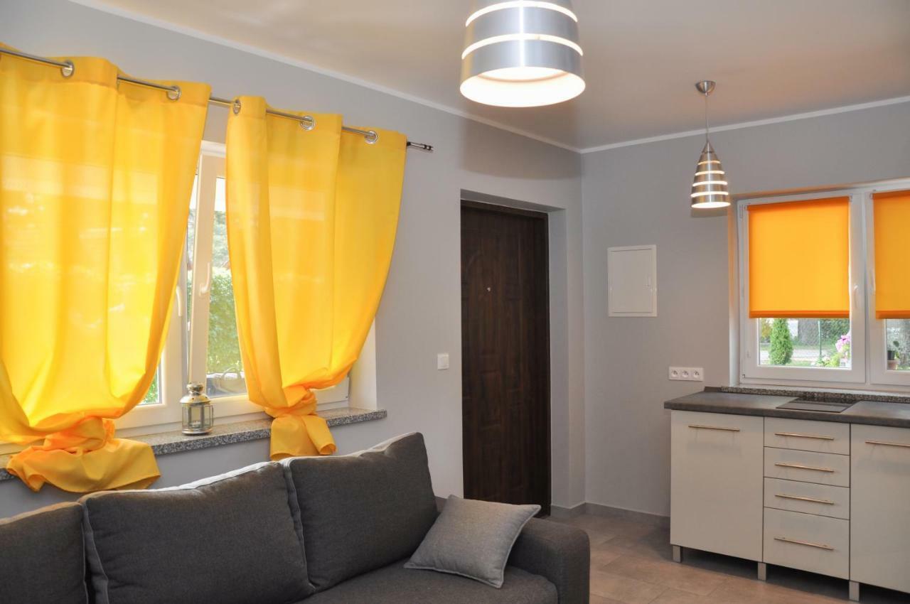 Ferienhaus Holiday Home Domki Raj 야로수아비크 외부 사진