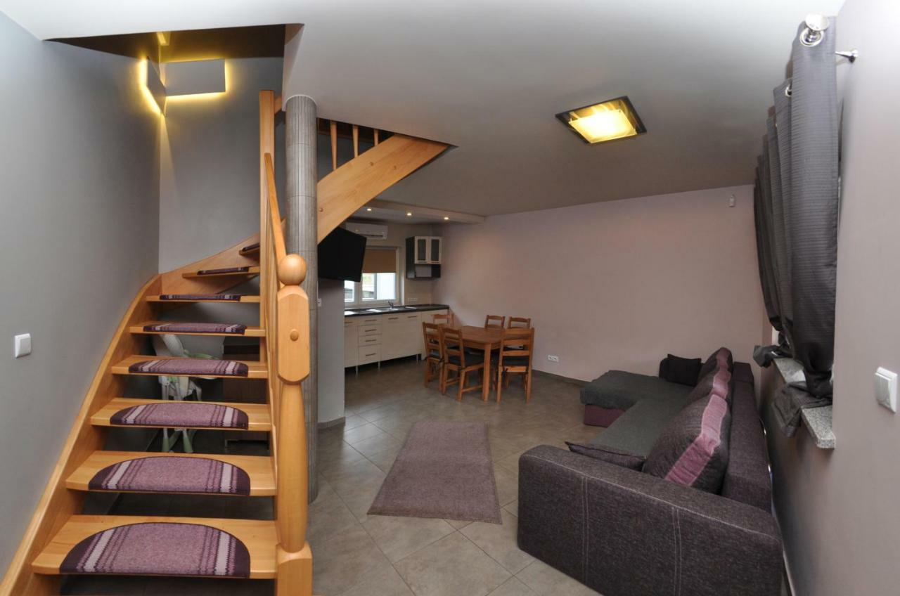 Ferienhaus Holiday Home Domki Raj 야로수아비크 외부 사진