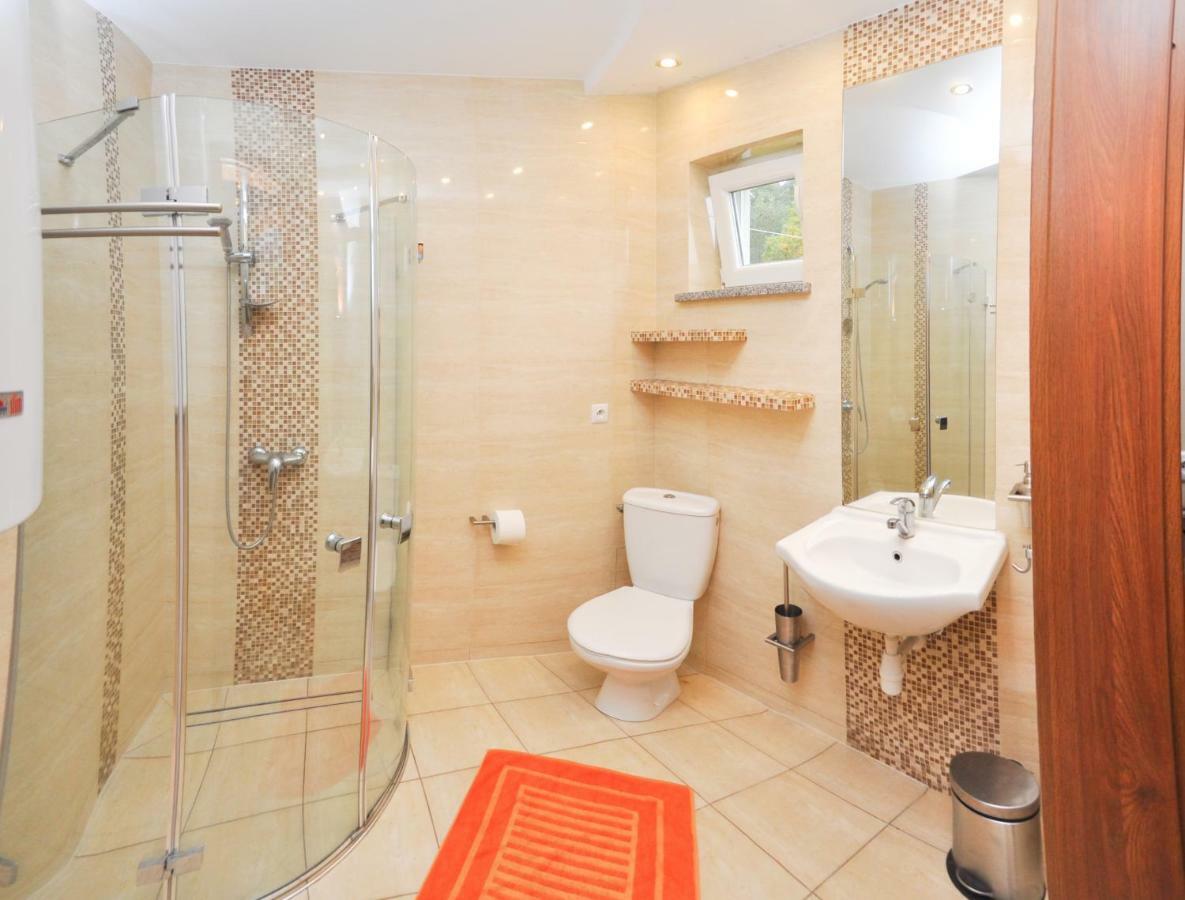 Ferienhaus Holiday Home Domki Raj 야로수아비크 외부 사진
